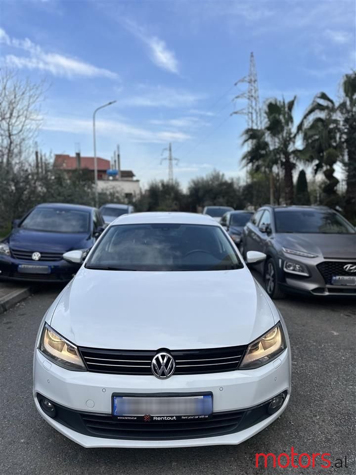 2014' Volkswagen Jetta photo #5