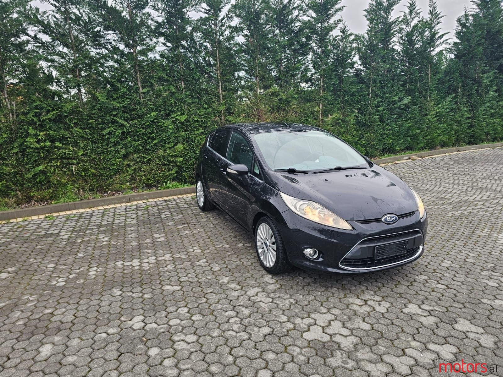 2010' Ford Fiesta photo #5