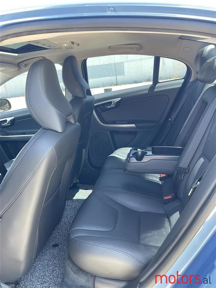 2016' Volvo S60 photo #4