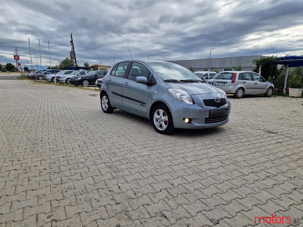 2007' Toyota Yaris photo #1