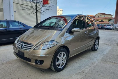 2005' Mercedes-Benz A 180 for sale Tirane, Albania