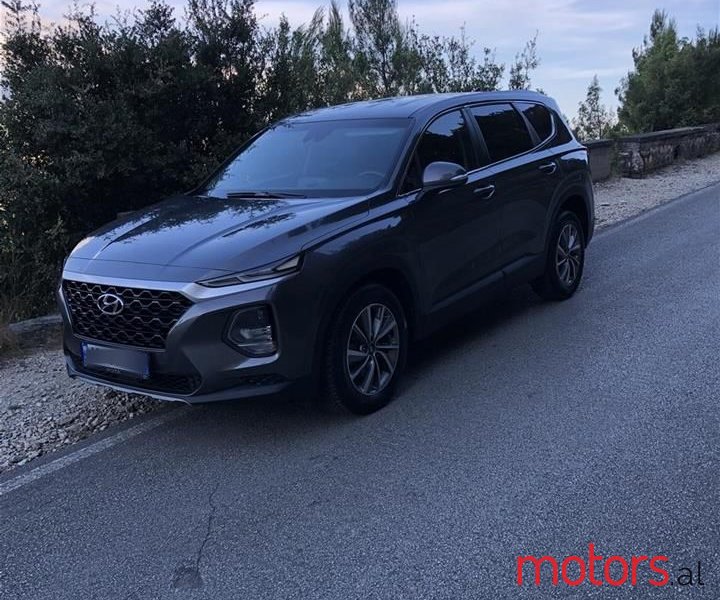 2018' Hyundai Santa Fe photo #3