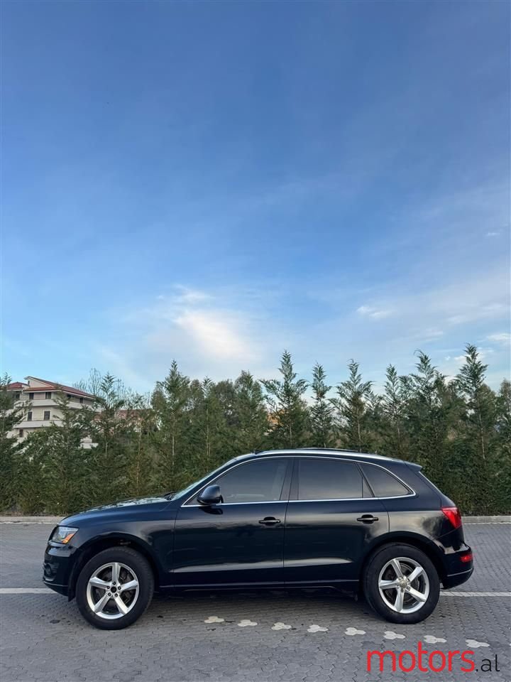 2012' Audi Q5 photo #5