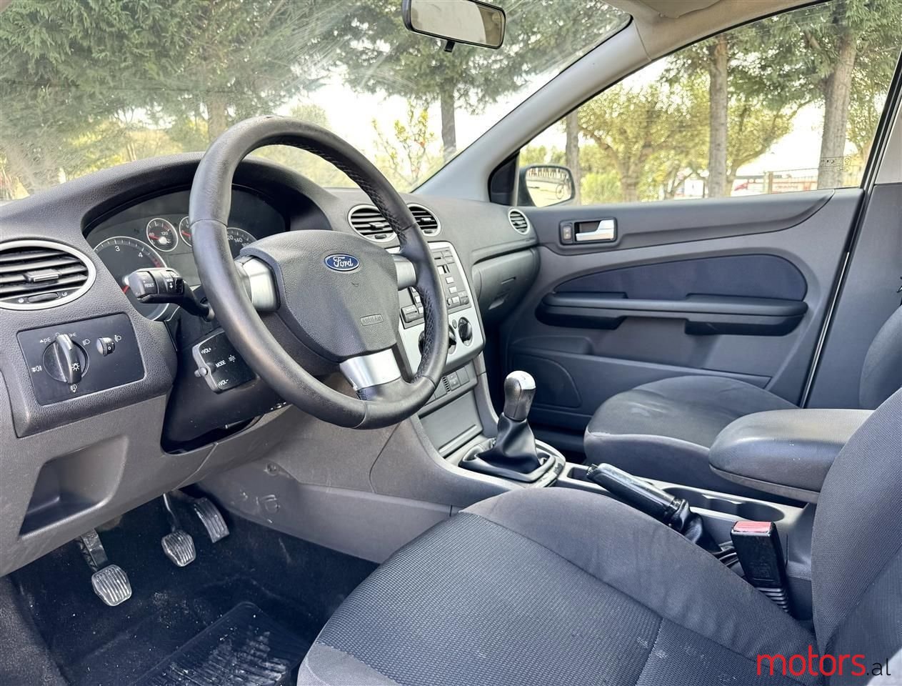 2006' Ford Focus photo #2