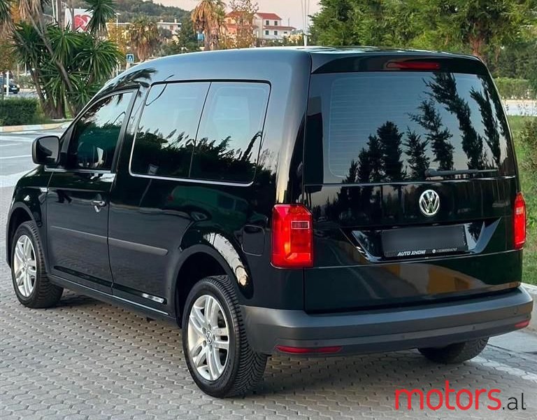 2016' Volkswagen Caddy photo #5