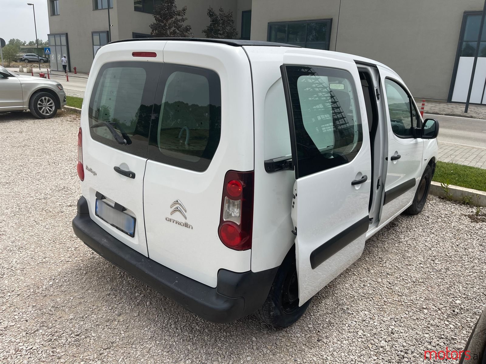 2015' Citroen Berlingo photo #4