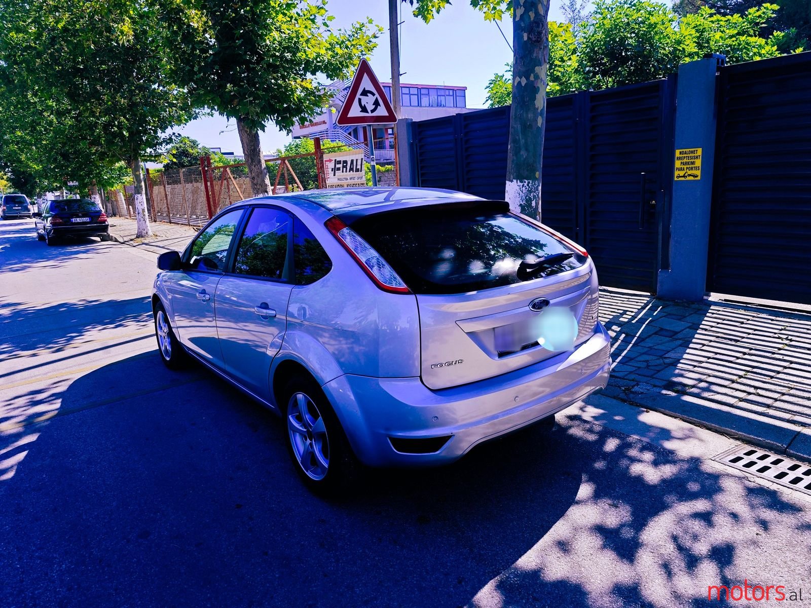 2009' Ford Focus photo #6