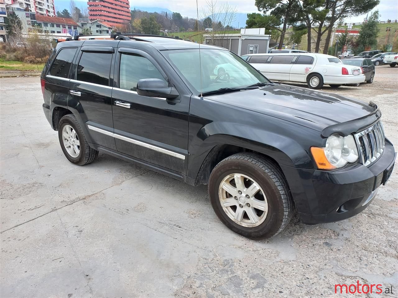 2008' Jeep Grand Cherokee photo #4