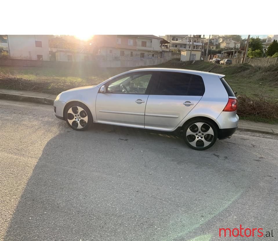 2006' Volkswagen Golf photo #1