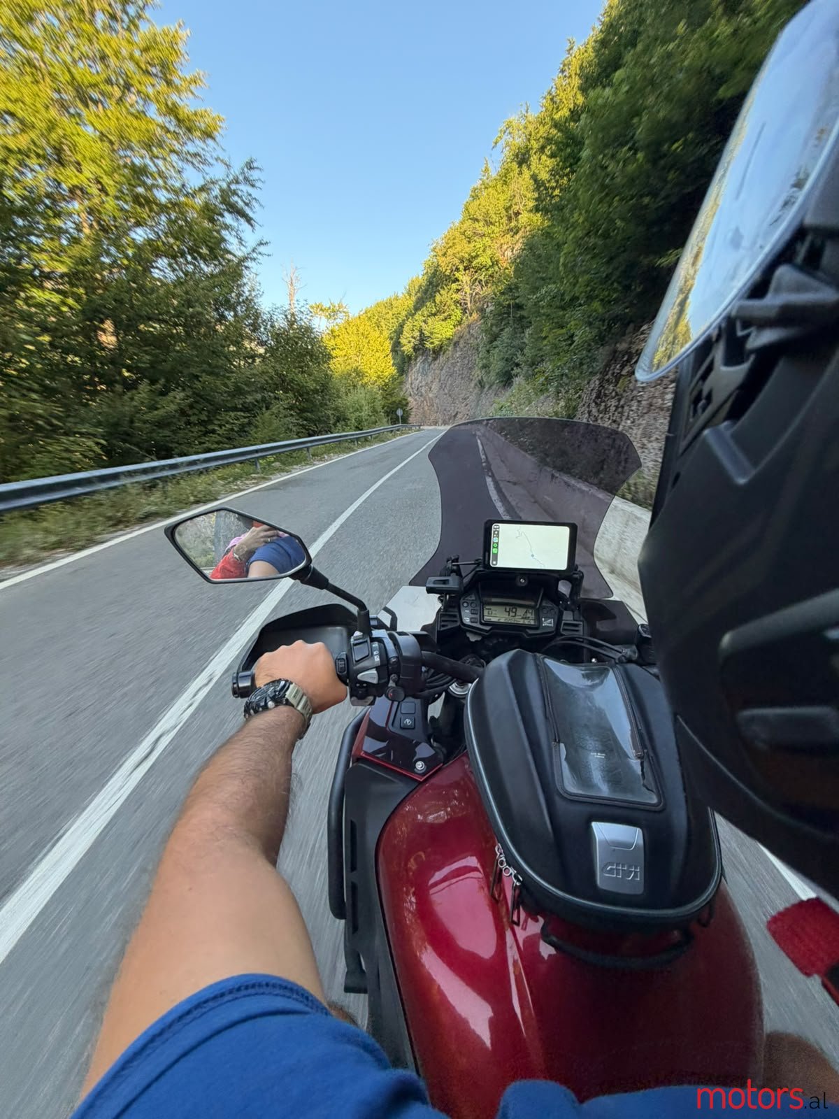 2019' Honda VFR 1200 Crosstourer photo #3