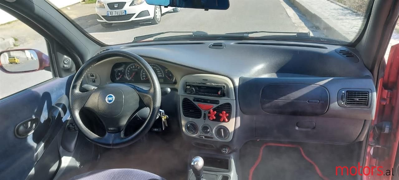 2003' Fiat Albea photo #4