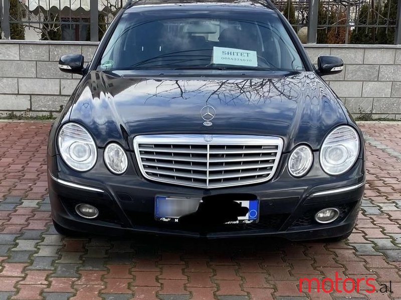 2006' Mercedes-Benz 220 photo #1