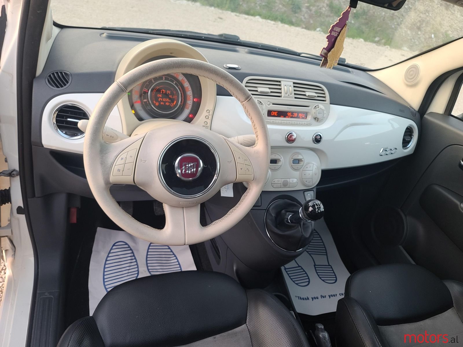 2009' Fiat 500 photo #3