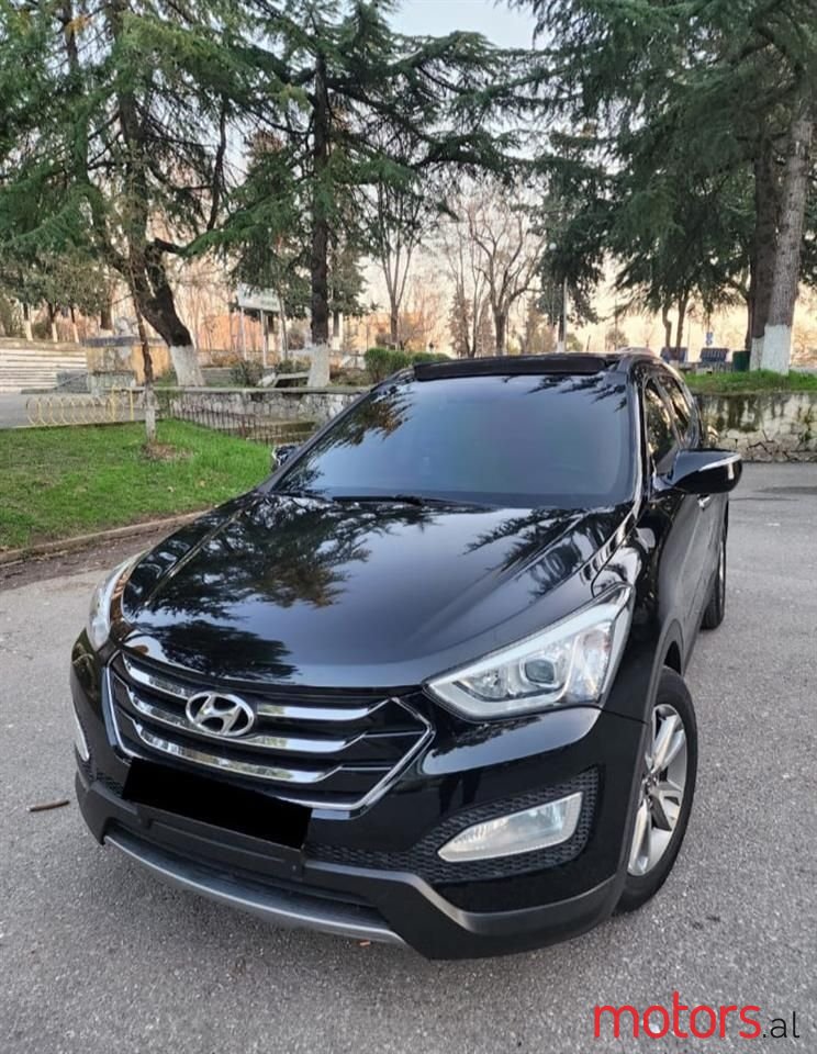 2013' Hyundai Santa Fe photo #1