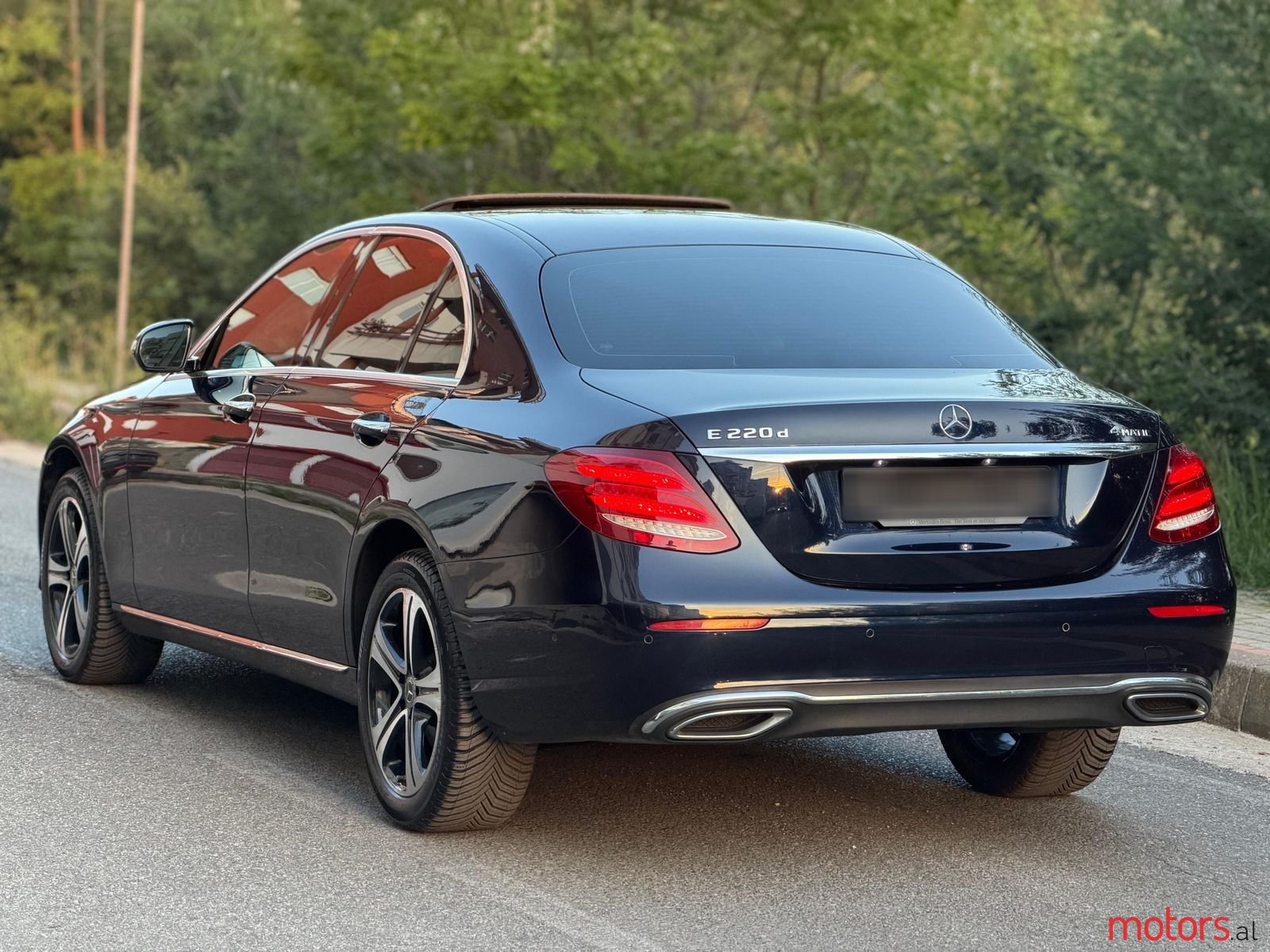 2018' Mercedes-Benz E 220 photo #6