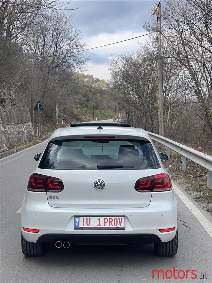 2012' Volkswagen Golf photo #6