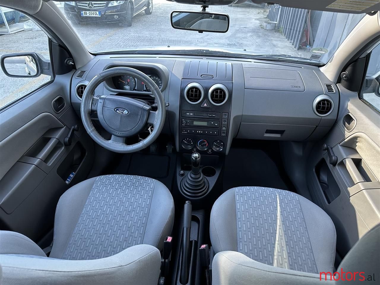 2005' Ford Fusion photo #3