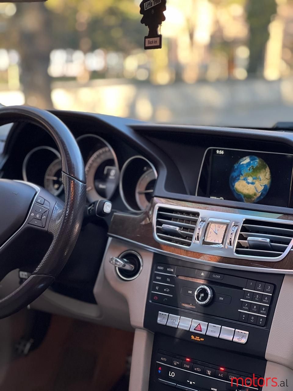 2016' Mercedes-Benz E 250 photo #4