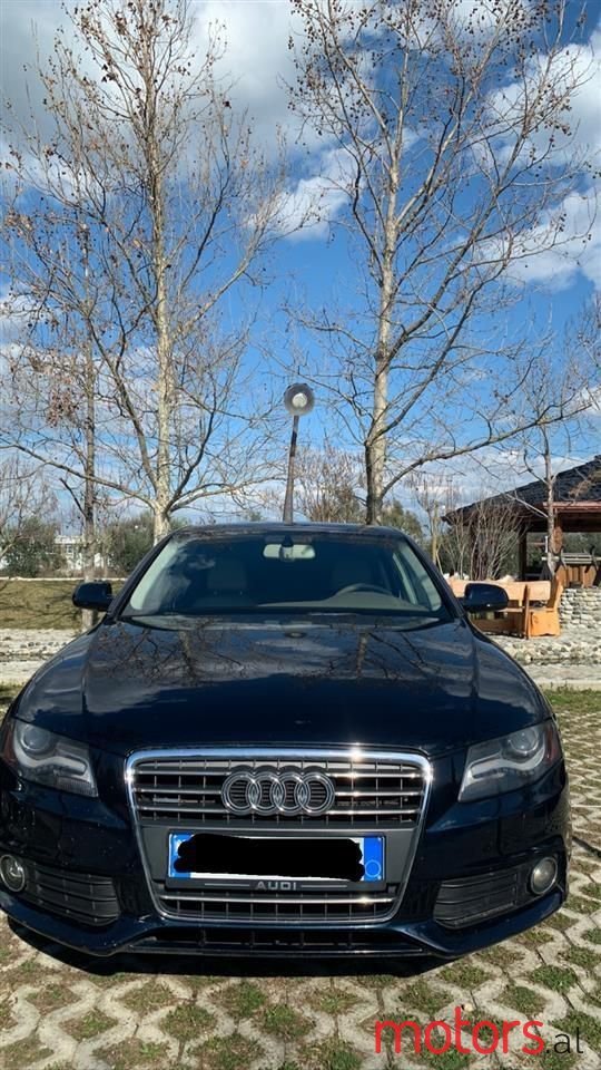 2010' Audi A4 photo #2