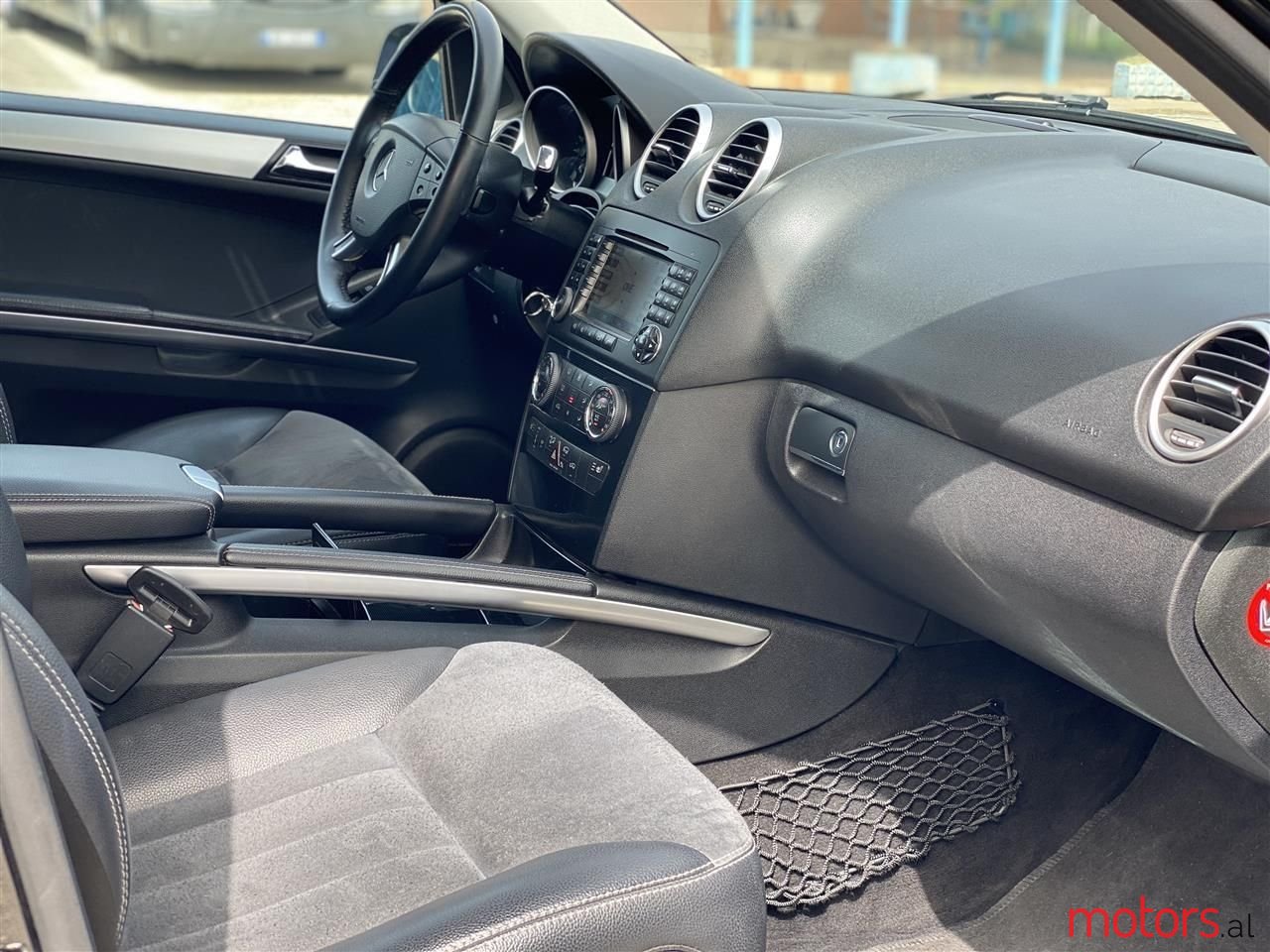 2007' Mercedes-Benz ML 320 photo #4