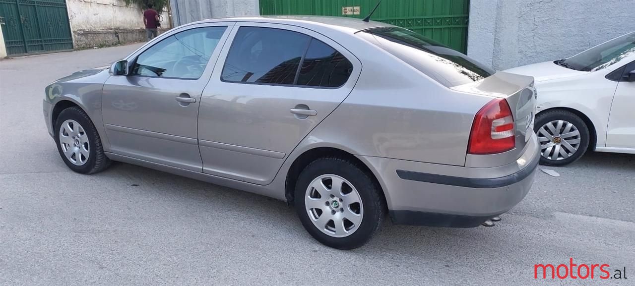 2006' Skoda Octavia photo #2