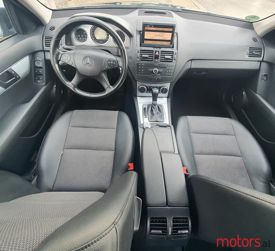 2008' Mercedes-Benz 220 photo #5