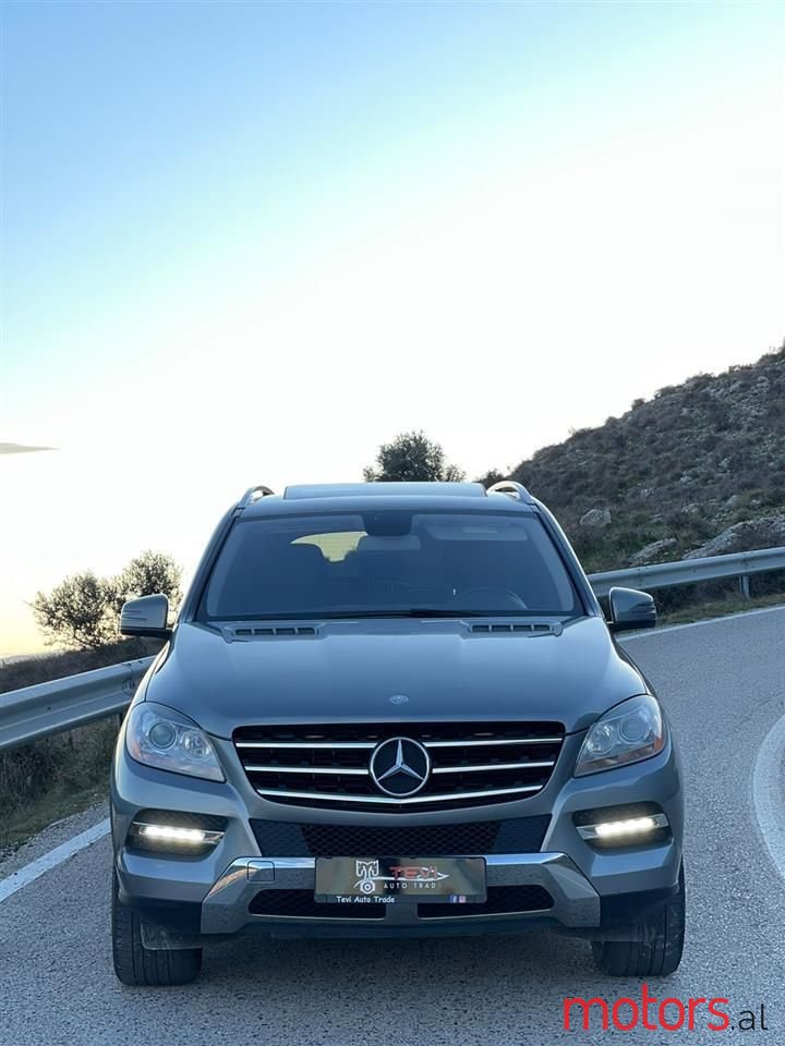 2012' Mercedes-Benz ML 350 photo #1