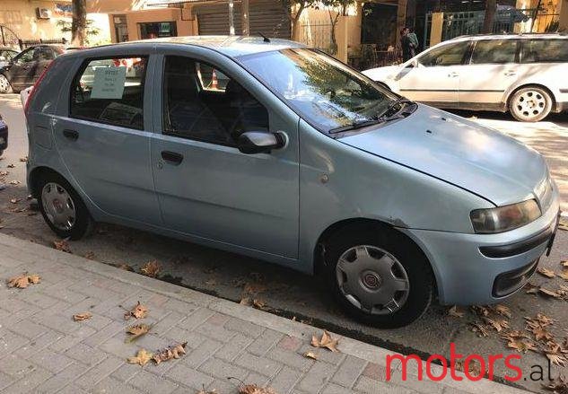 2001' Fiat Punto photo #1