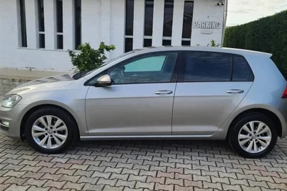 2014' Volkswagen Golf