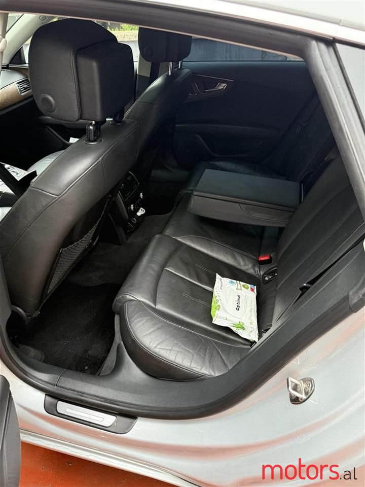 2015' Audi A7 photo #6