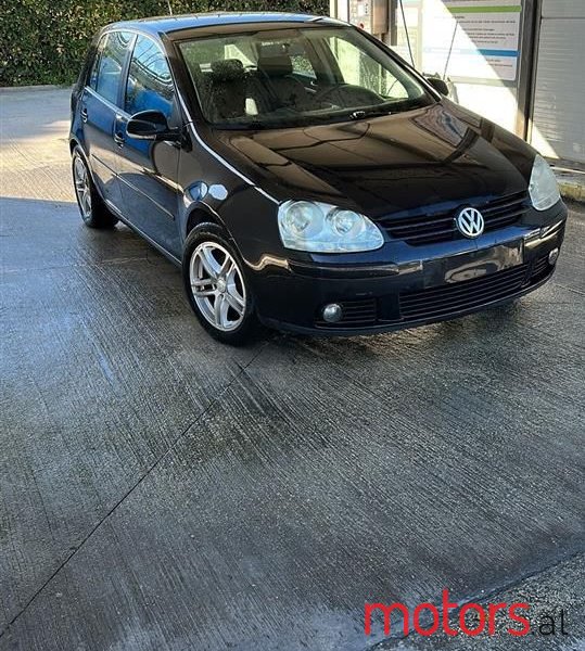 2008' Volkswagen Golf photo #2