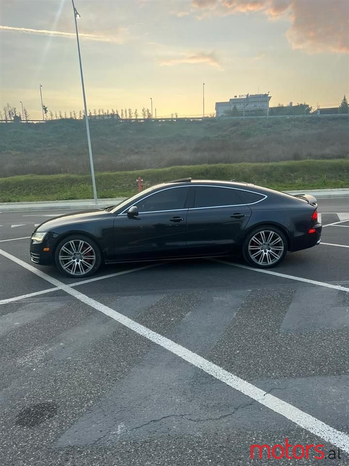 2012' Audi A7 photo #2