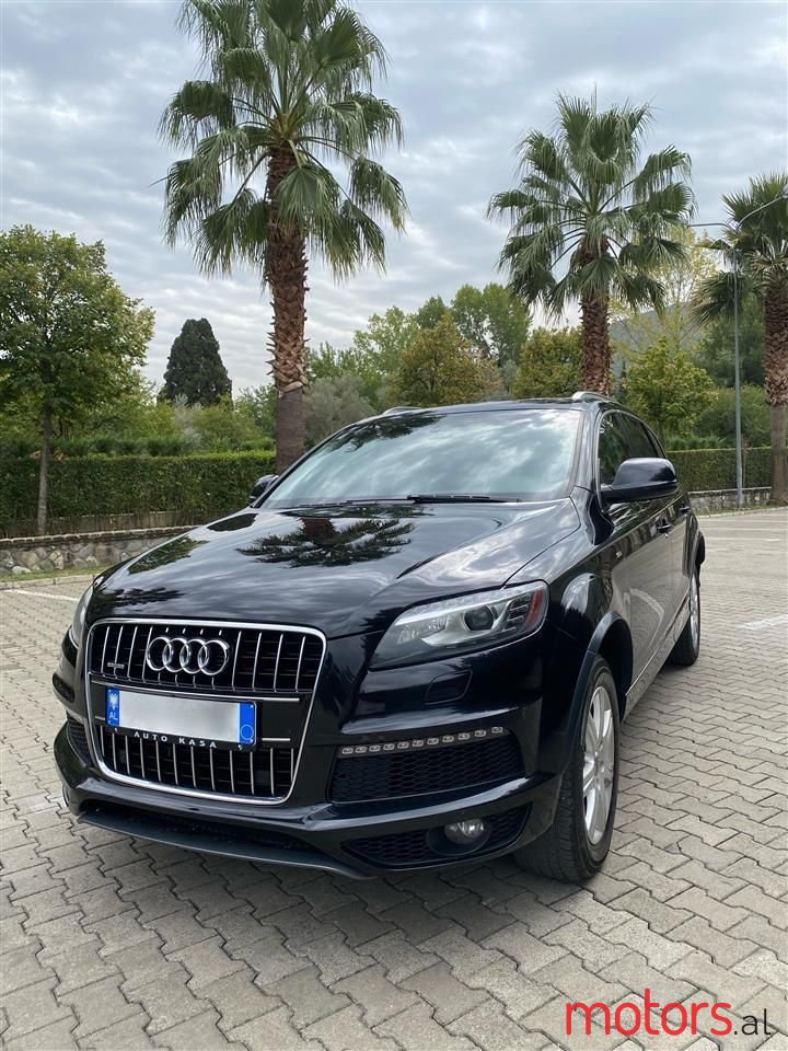 2012' Audi Q7 photo #1