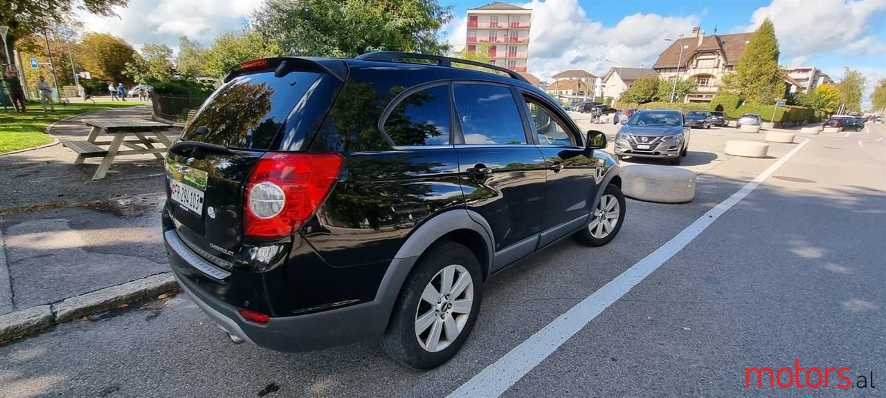 2008' Chevrolet Captiva photo #4