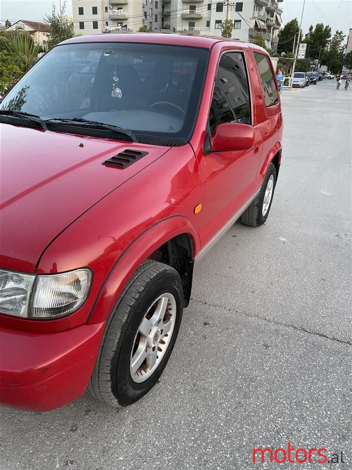 2003' Kia Sportage photo #1