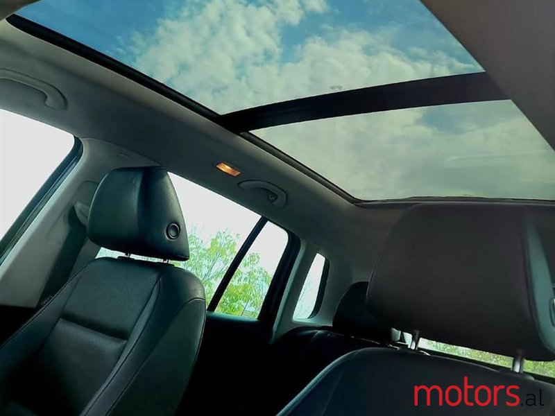 2014' Volkswagen Tiguan photo #6