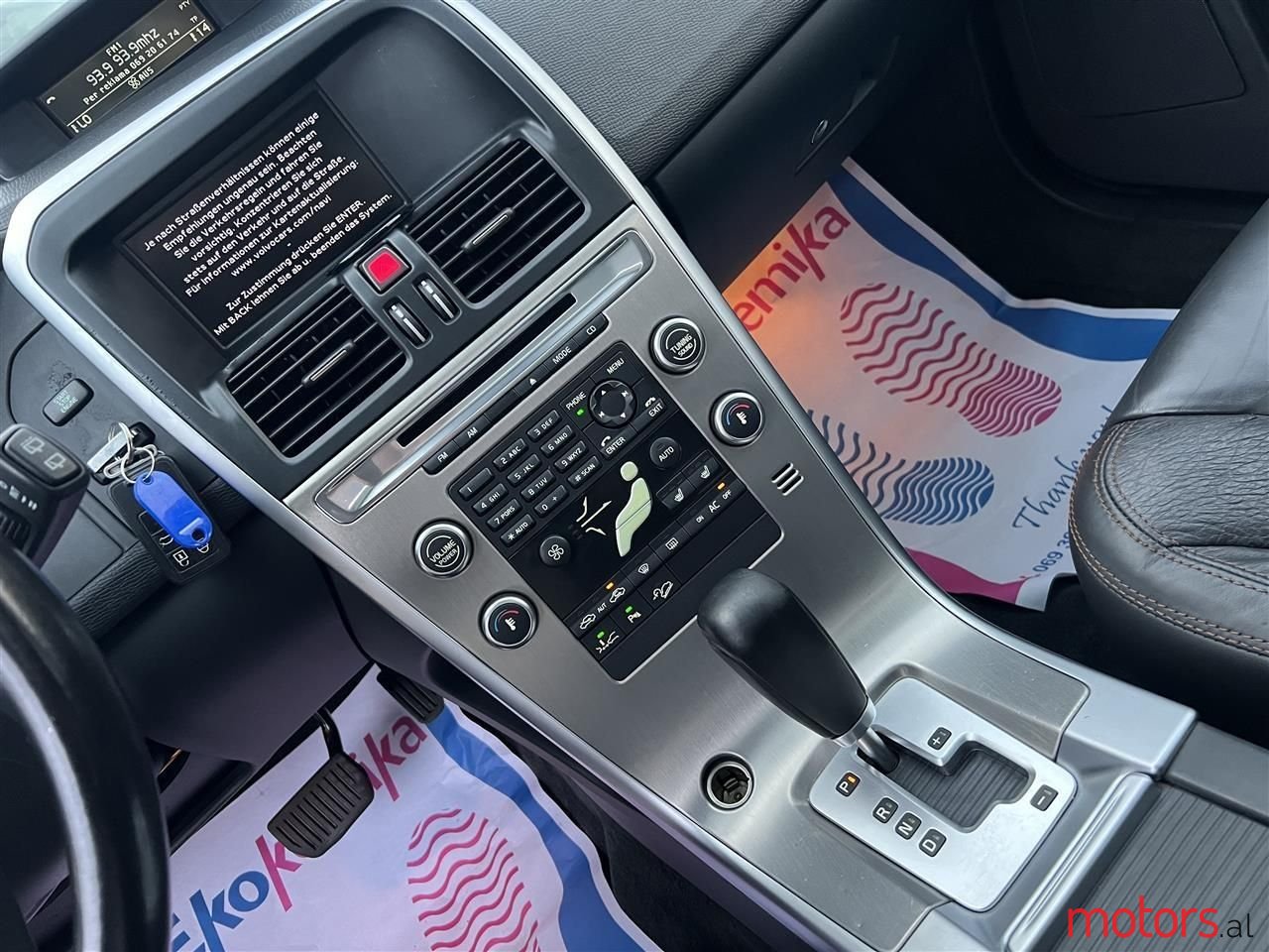 2010' Volvo Xc 60 photo #2