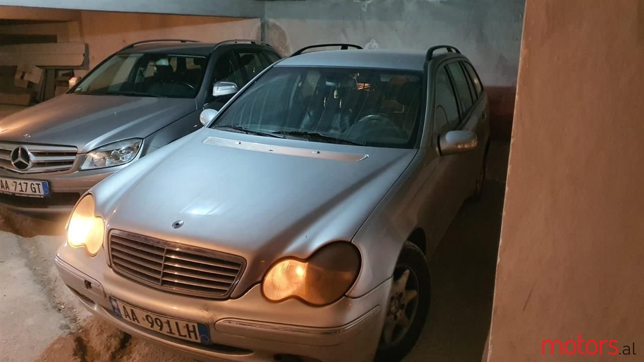 2002' Mercedes-Benz C 200 photo #2