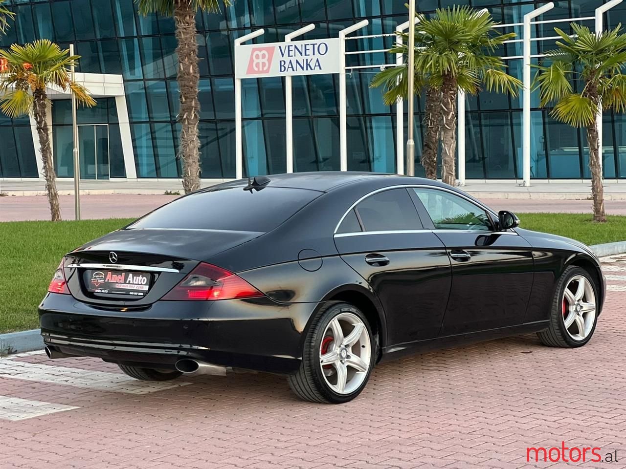 2005' Mercedes-Benz CLS 320 photo #6