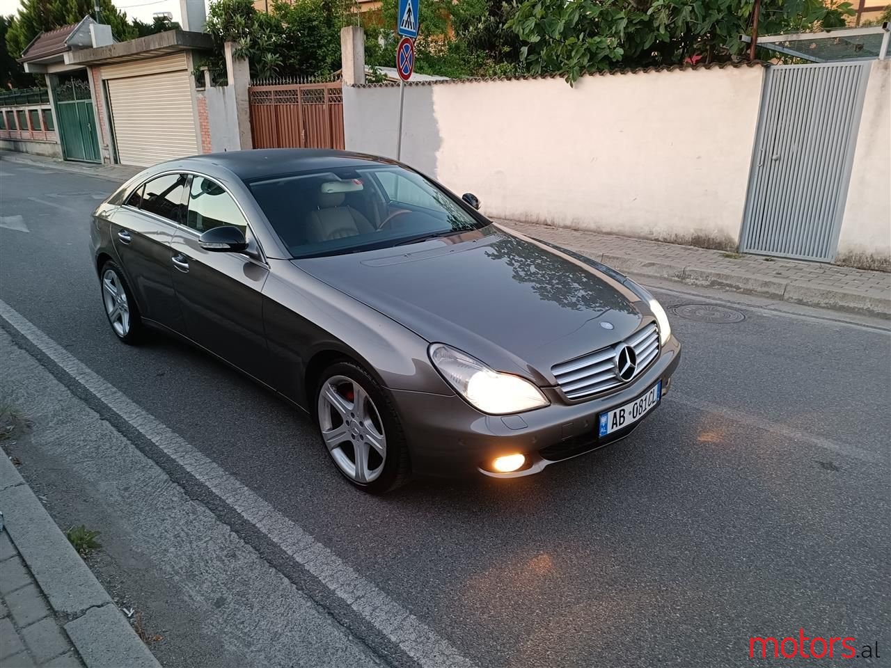 2006' Mercedes-Benz CLS 350 photo #5