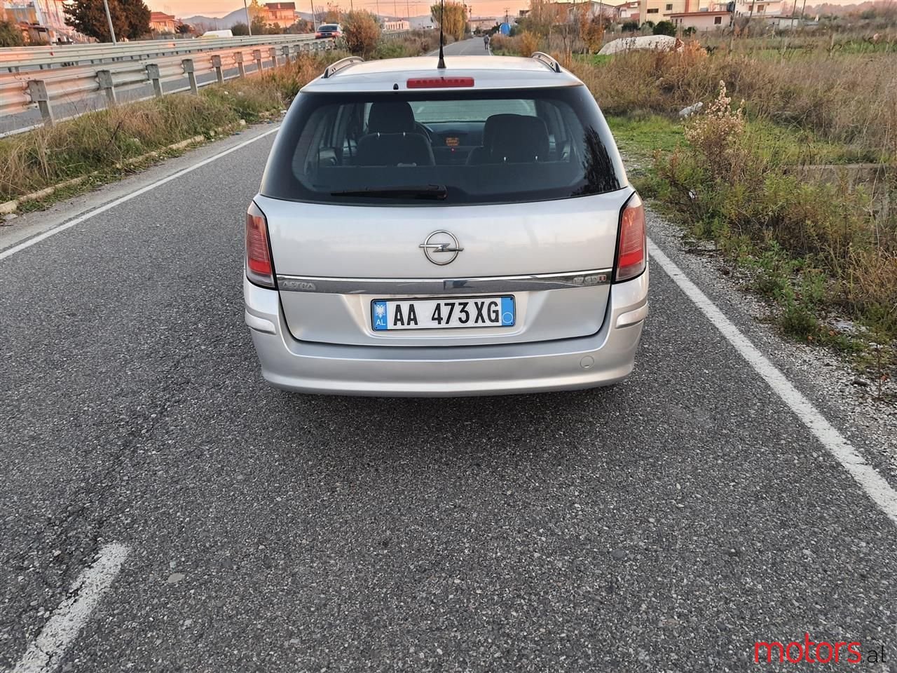 2006' Opel Astra photo #2