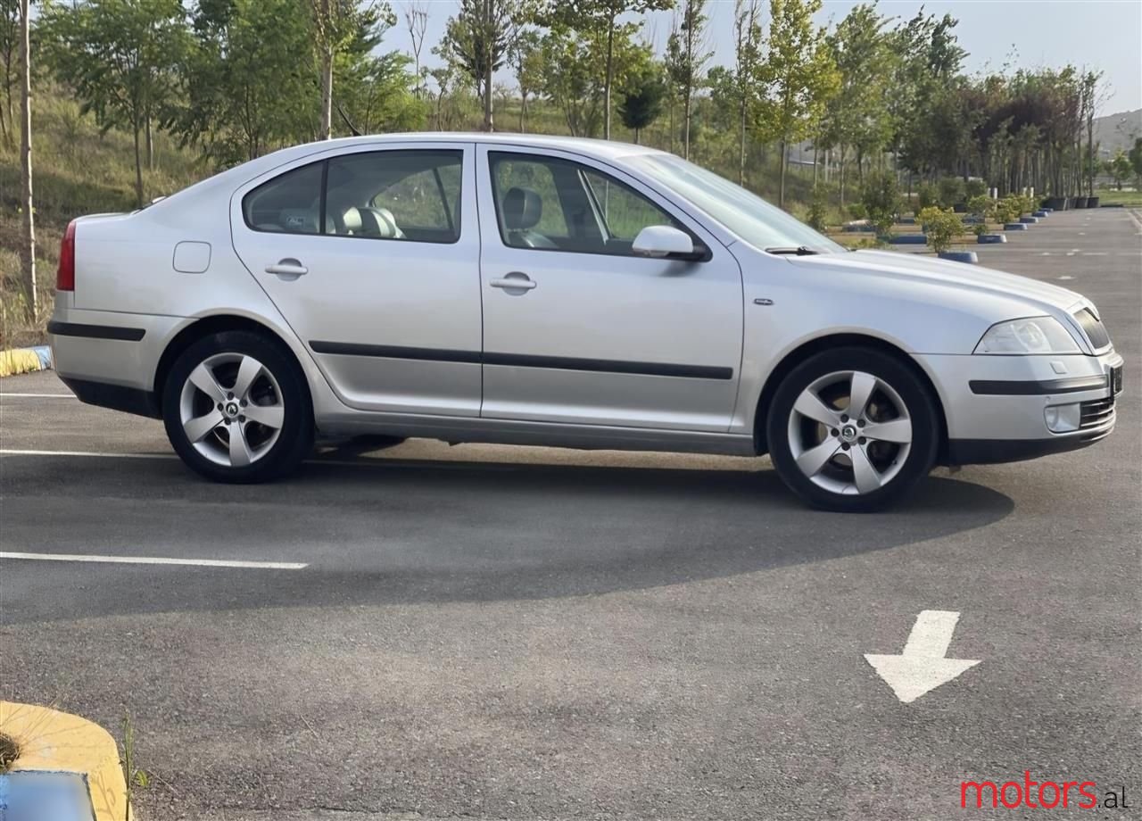 2008' Skoda Octavia photo #3