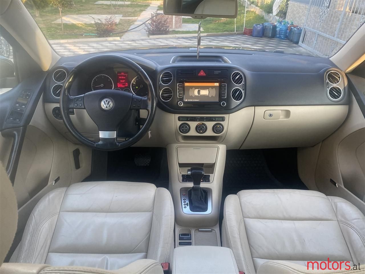 2008' Volkswagen Tiguan photo #6