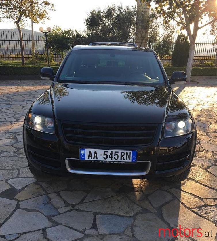 2006' Volkswagen Touareg photo #2