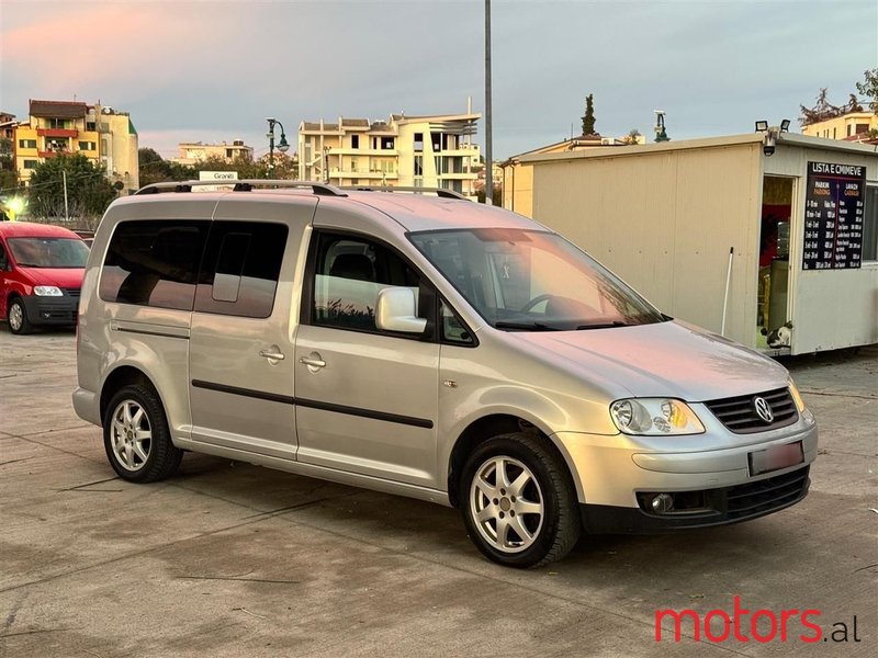 2009' Volkswagen Caddy photo #3