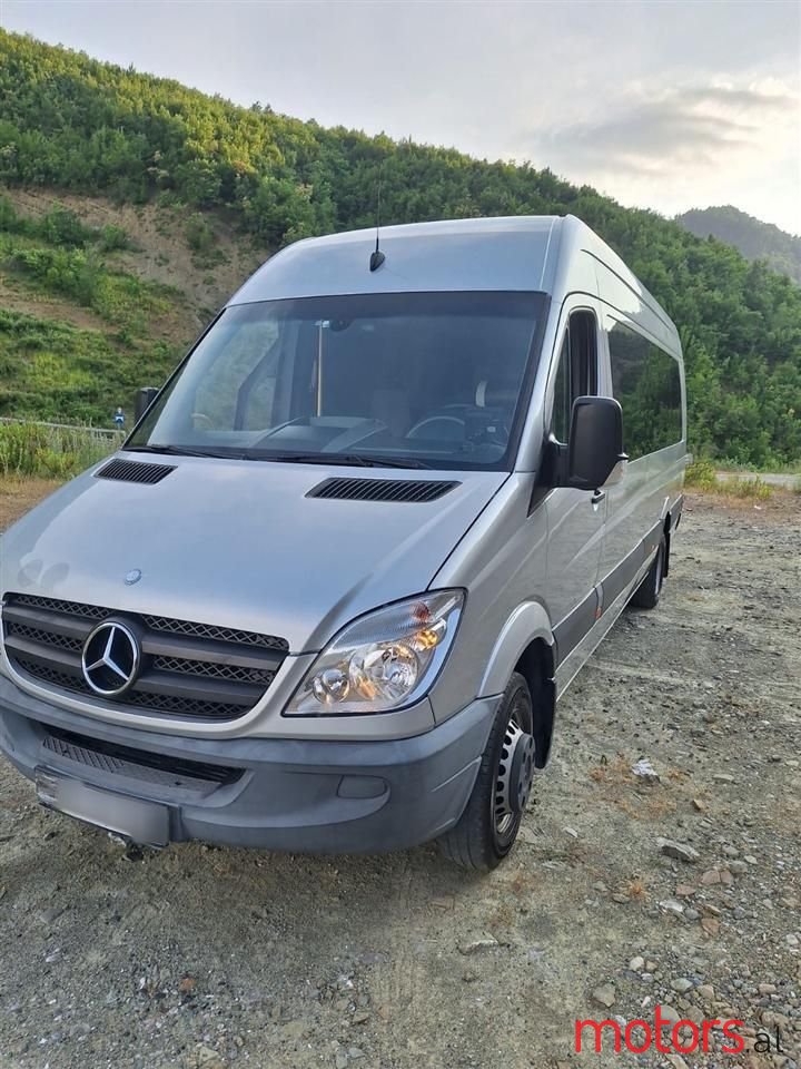 2010' Mercedes-Benz Sprinter photo #1