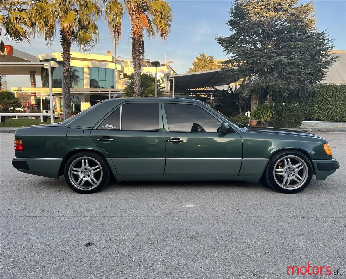 1992' Mercedes-Benz E 420 photo #6