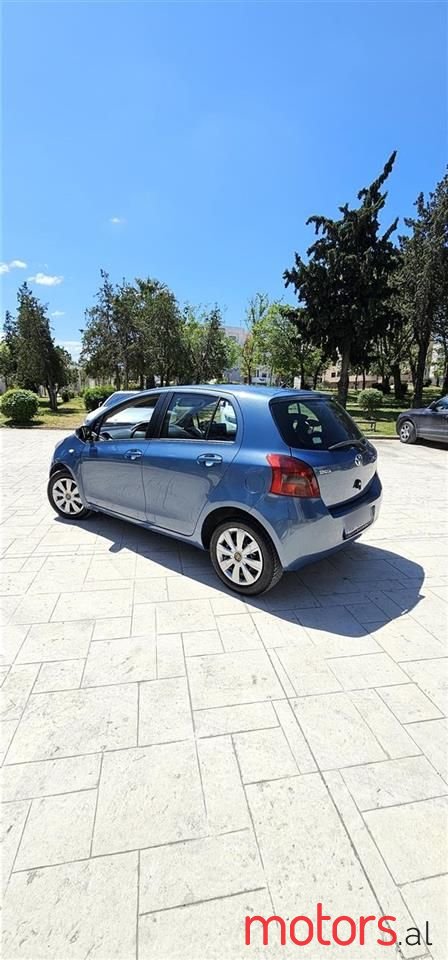 2007' Toyota Yaris photo #5