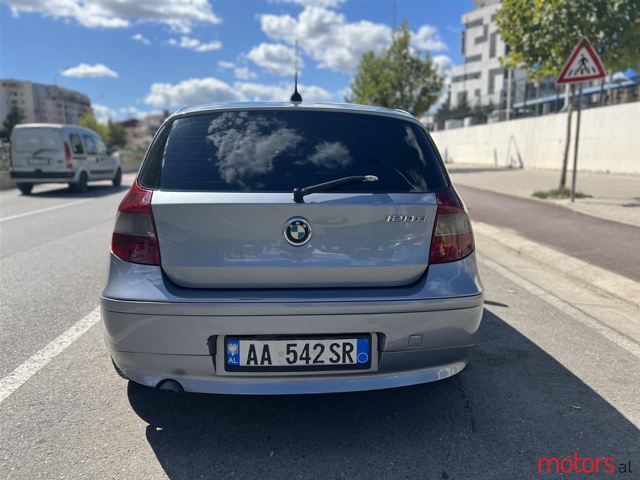 2006' BMW 120 photo #5