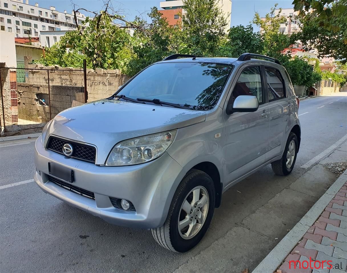 2007' Daihatsu Terios photo #2
